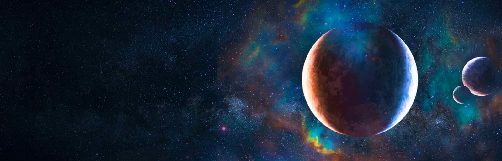 Roodbruine planeet met kleurrijke nevel en sterren in een donkere ruimte